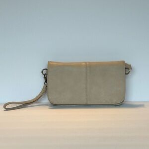 Elegant Joy Susan Tan Women's Clutch EUC